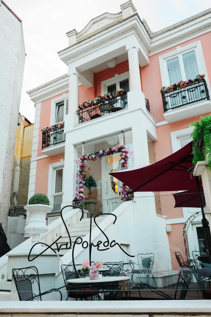 Andromeda Boutique Hotel Kastoria Exterior photo